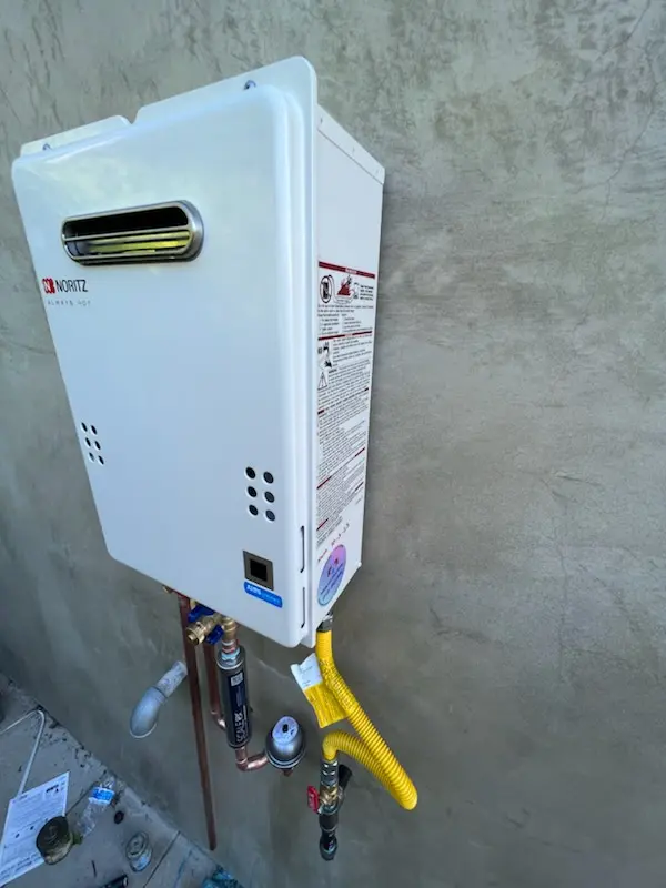 Tankless water heater installation for Green Hill homes